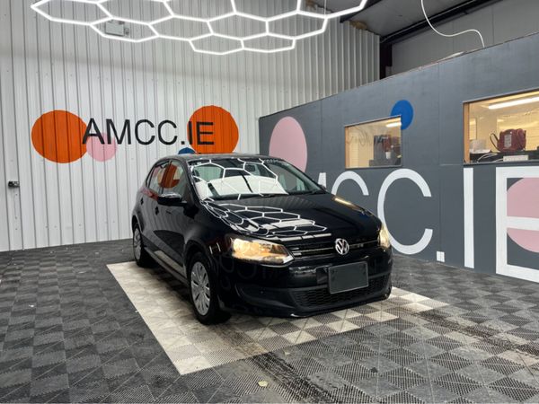 Volkswagen Polo Hatchback, Petrol, 2014, Black