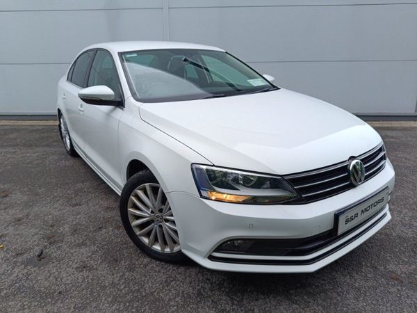 Volkswagen Jetta Saloon, Diesel, 2015, White