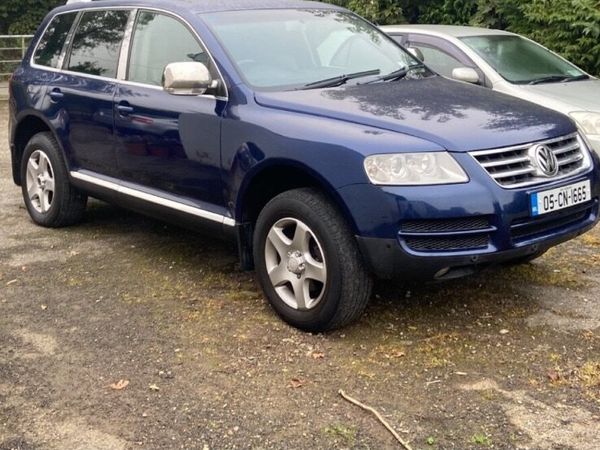 Volkswagen Touareg SUV, Diesel, 2005, Blue