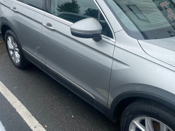 Volkswagen Tiguan SUV, Diesel, 2018, Grey