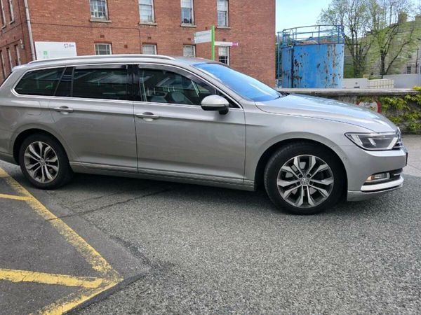 Volkswagen Passat Estate, Diesel, 2016, Silver