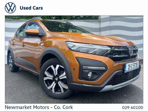 Dacia Sandero Stepway Hatchback, Petrol, 2021, Orange