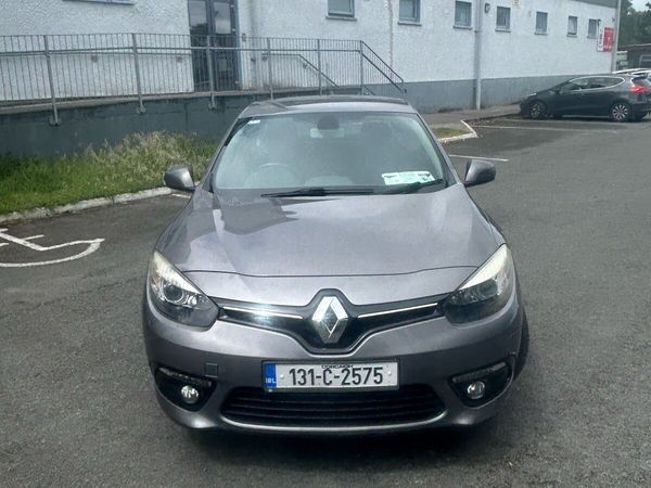 Renault Fluence Saloon, Diesel, 2013, Grey