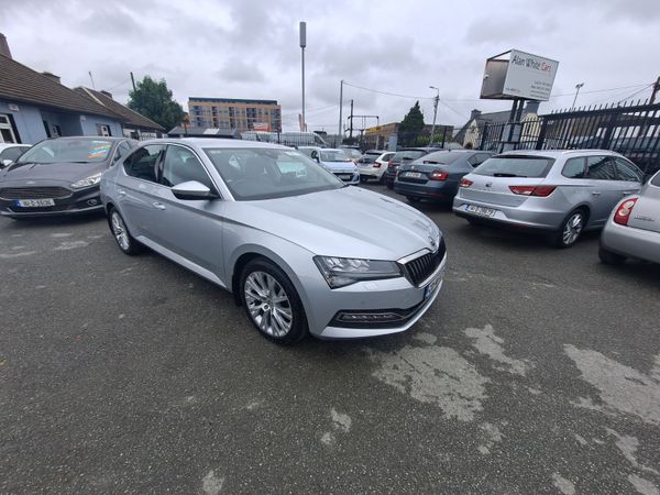 Skoda Superb Saloon, Petrol, 2020, Grey