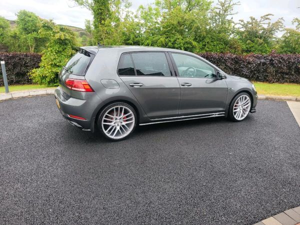 Volkswagen Golf Hatchback, Diesel, 2019, Grey