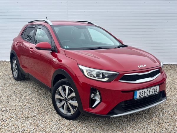 Kia Stonic SUV, Petrol, 2023, Red