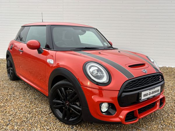 Mini Cooper Hatchback, Petrol, 2018, Orange