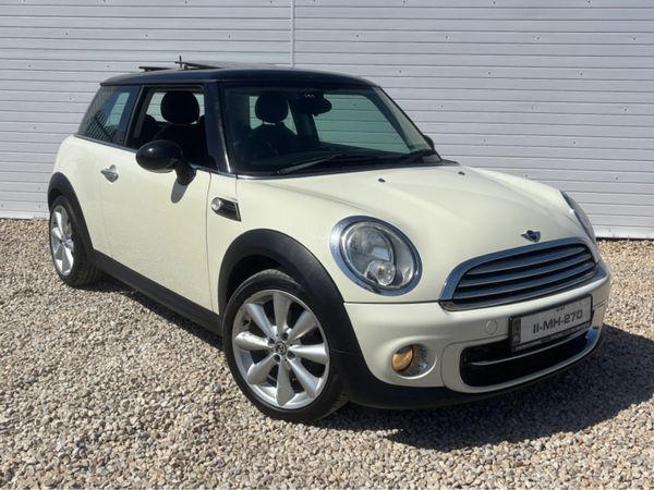 Mini Cooper Hatchback, Diesel, 2011, White