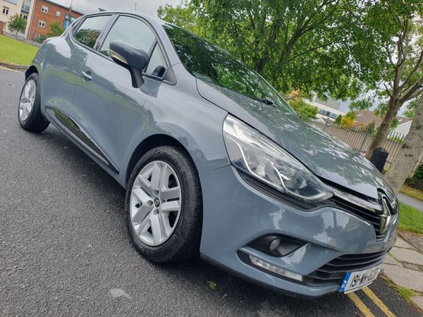 Renault Clio Hatchback, Petrol, 2019, Grey