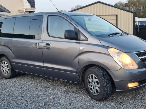 Hyundai Montana MPV, Diesel, 2010, Grey