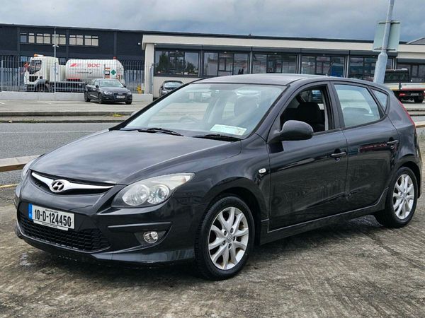 Hyundai i30 Hatchback, Diesel, 2010, Black