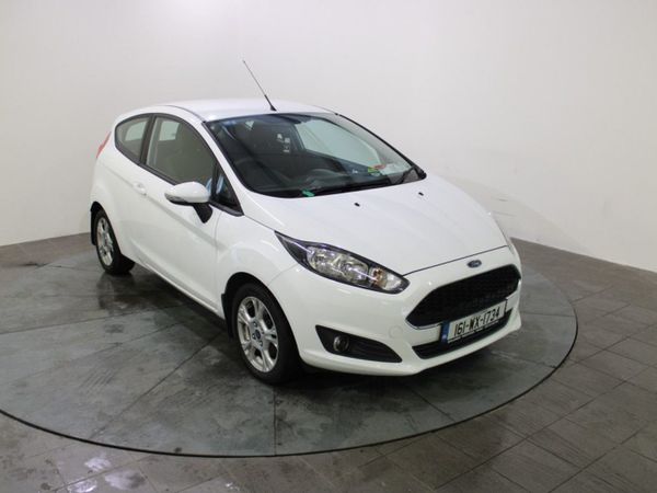 Ford Fiesta Hatchback, Diesel, 2016, White