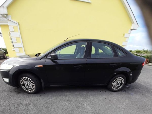 Ford Mondeo Saloon, Petrol, 2008, Black