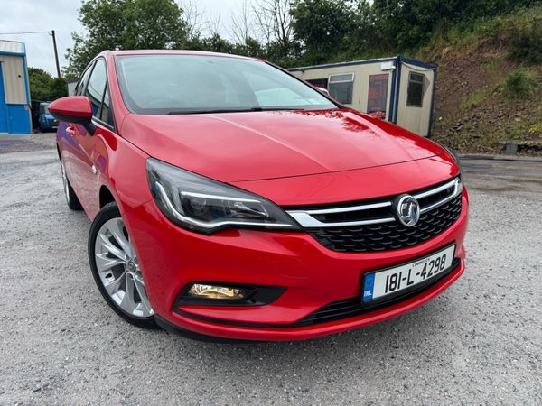 Vauxhall Astra Hatchback, Petrol, 2018, Red