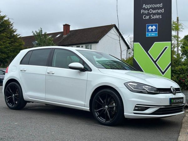 Volkswagen Golf Hatchback, Petrol, 2019, White