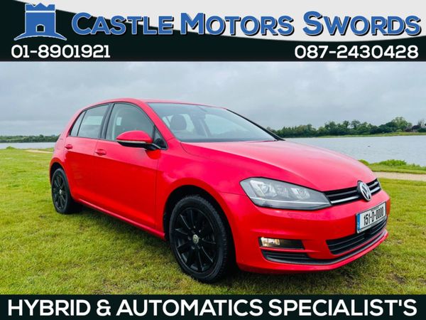 Volkswagen Golf Hatchback, Petrol, 2015, Red