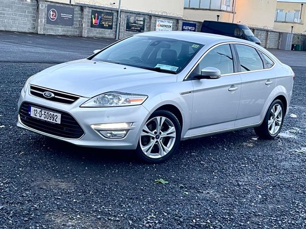 Ford Mondeo Hatchback, Diesel, 2012, Silver