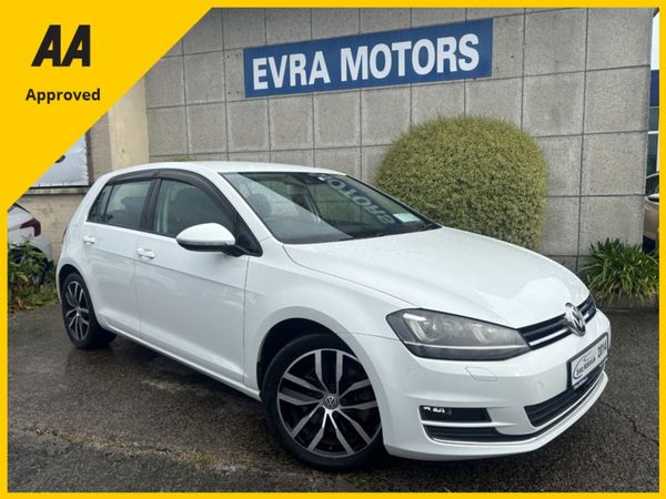 Volkswagen Golf Hatchback, Petrol, 2014, White