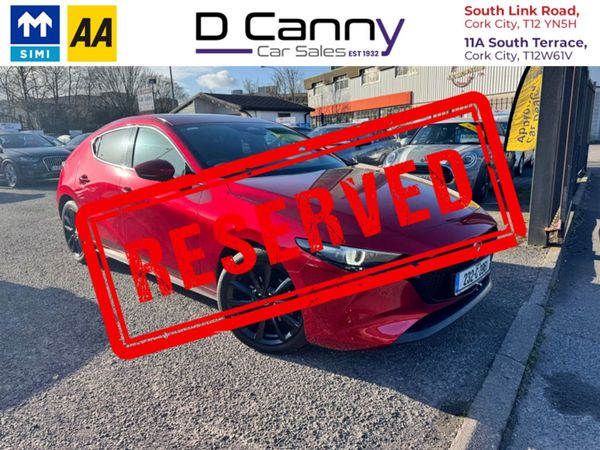 Mazda Mazda3 Hatchback, Petrol, 2023, Red