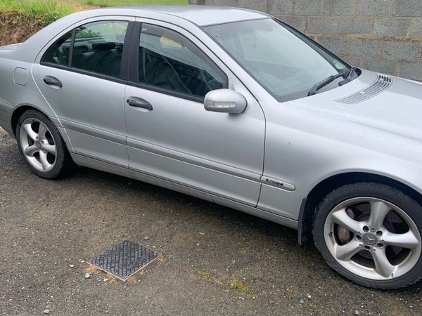 Mercedes-Benz C-Class Saloon, Petrol, 2004, Silver
