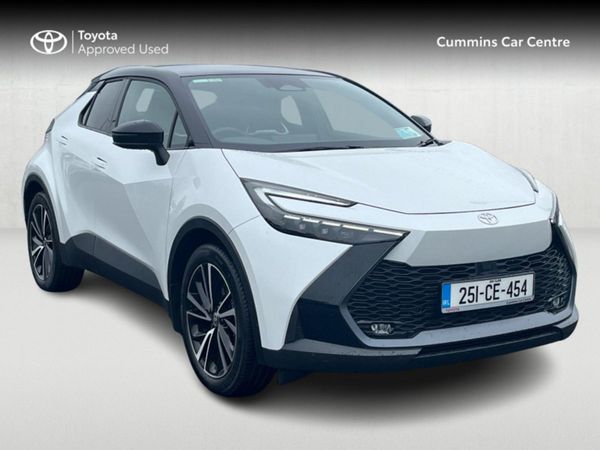 Toyota C-HR Hatchback, 2025, White