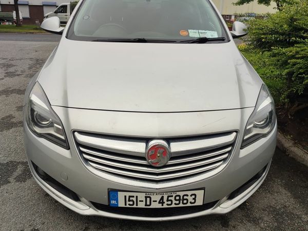 Vauxhall Insignia Saloon, Diesel, 2015, Silver