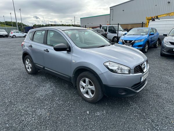 Nissan Qashqai Hatchback, Diesel, 2012, Blue