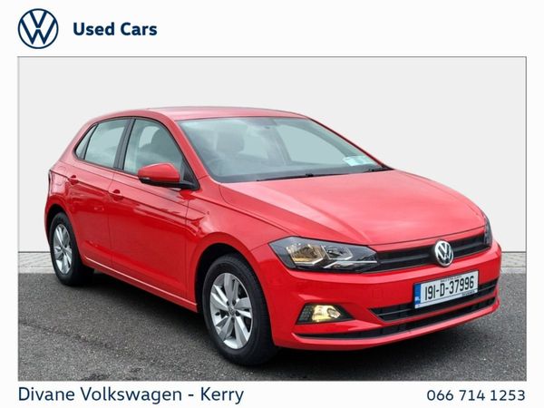 Volkswagen Polo Hatchback, Petrol, 2019, Red