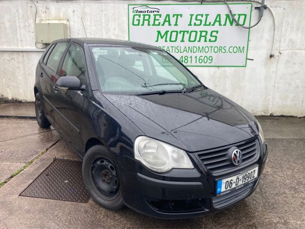 Volkswagen Polo Hatchback, Petrol, 2006, Black
