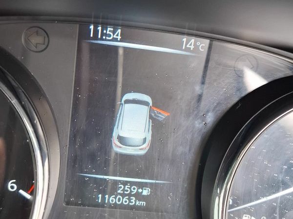 Nissan Qashqai Hatchback, Diesel, 2015, Black