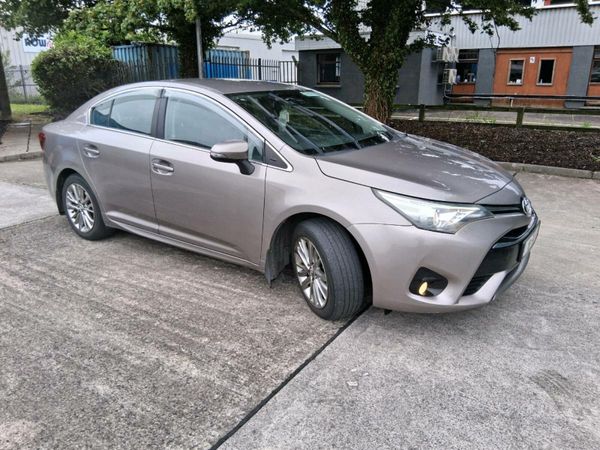 Toyota Avensis Saloon, Diesel, 2016, Bronze