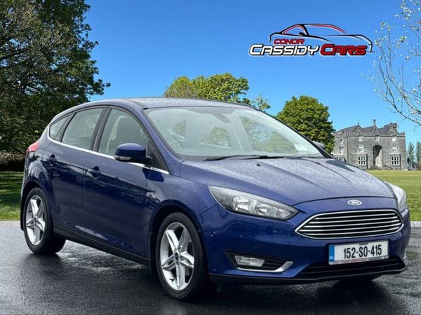 Ford Focus Hatchback, Diesel, 2015, Blue