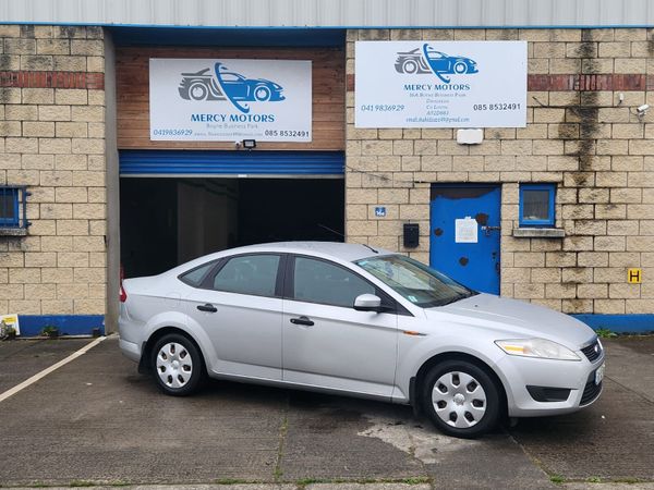 Ford Mondeo Saloon, Petrol, 2008, Silver
