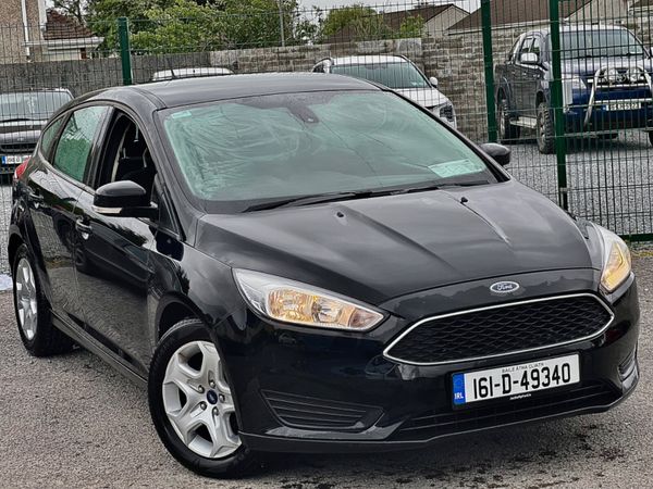 Ford Focus Hatchback, Petrol, 2016, Black