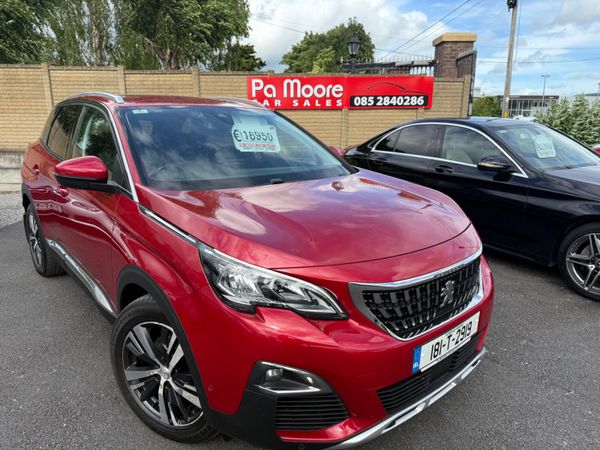 Peugeot 3008 MPV, Diesel, 2018, Red