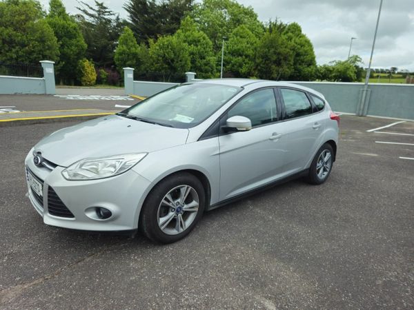Ford Focus Hatchback, Diesel, 2014, Silver