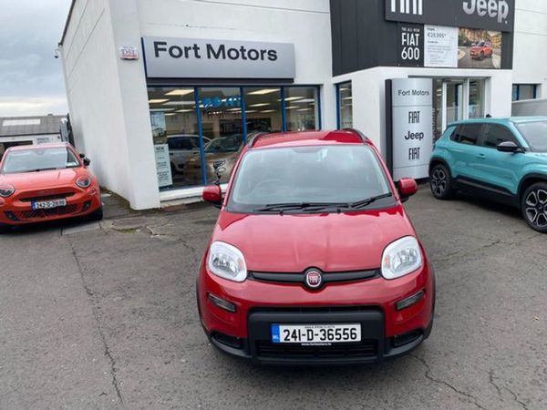 Fiat Panda SUV, Petrol, 2024, Red