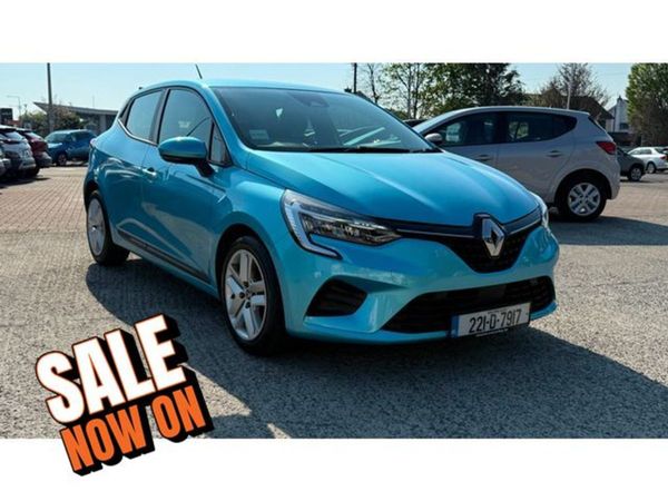 Renault Clio Hatchback, Petrol, 2022, Blue