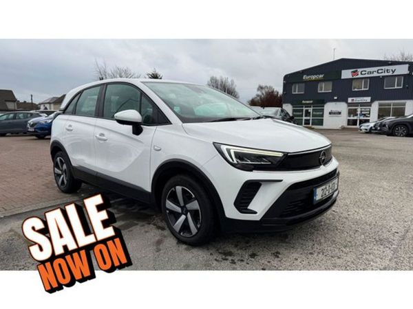 Opel Crossland Hatchback, Petrol, 2021, White