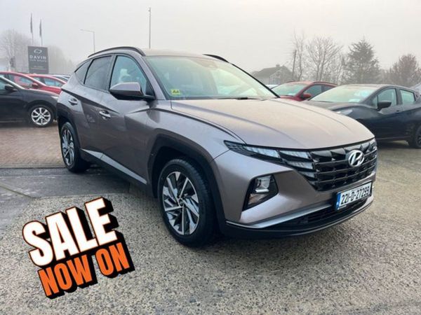 Hyundai Tucson MPV, Diesel, 2022, Brown