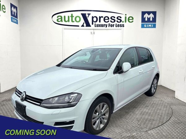 Volkswagen Golf Hatchback, Petrol, 2017, White