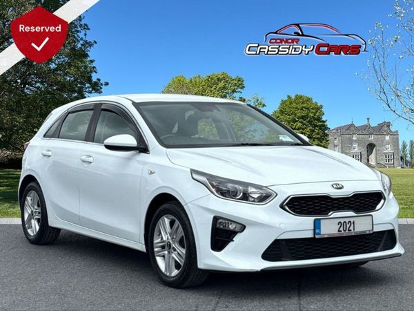 Kia Ceed Hatchback, Diesel, 2021, White