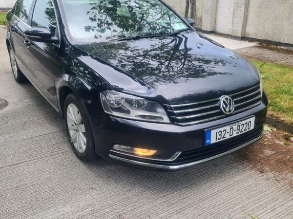 Volkswagen Passat Saloon, Diesel, 2013, Black