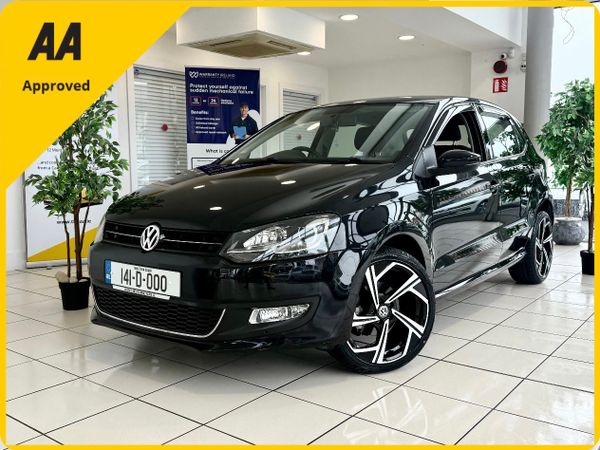 Volkswagen Polo Hatchback, Petrol, 2014, Black