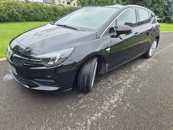Vauxhall Astra Hatchback, Diesel, 2020, Black