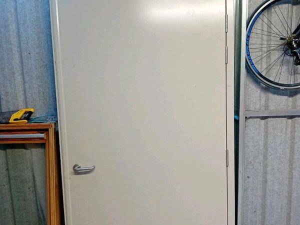 no-image