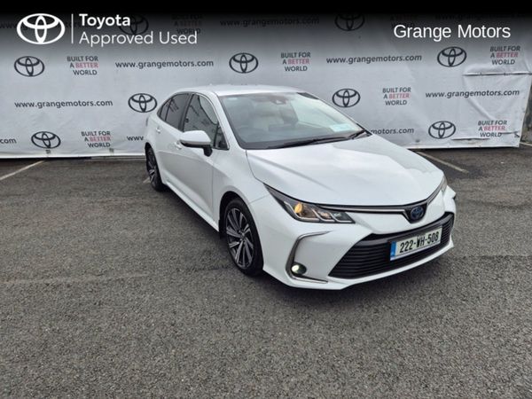 Toyota Corolla Saloon, Hybrid, 2022, White