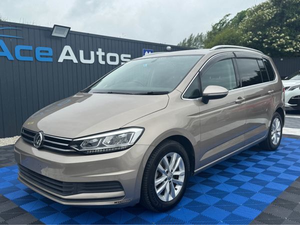Volkswagen Touran MPV, Diesel, 2019, Beige