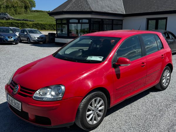 Volkswagen Golf Hatchback, Diesel, 2008, Red