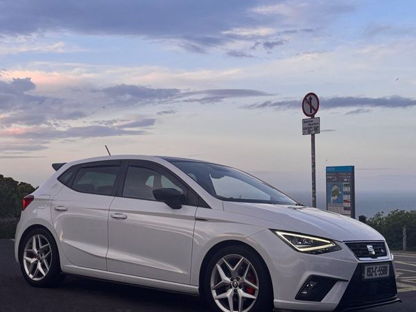 SEAT Ibiza Hatchback, Petrol, 2019, White
